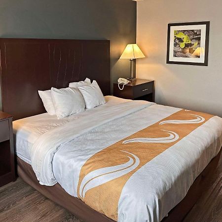 Quality Inn 몬트필리어 외부 사진