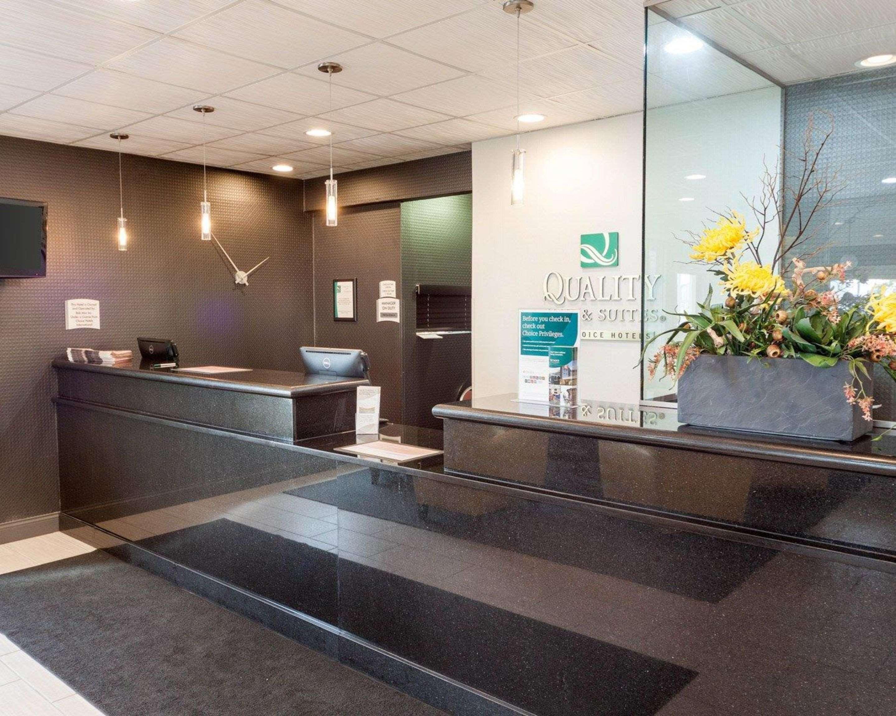 Quality Inn 몬트필리어 외부 사진