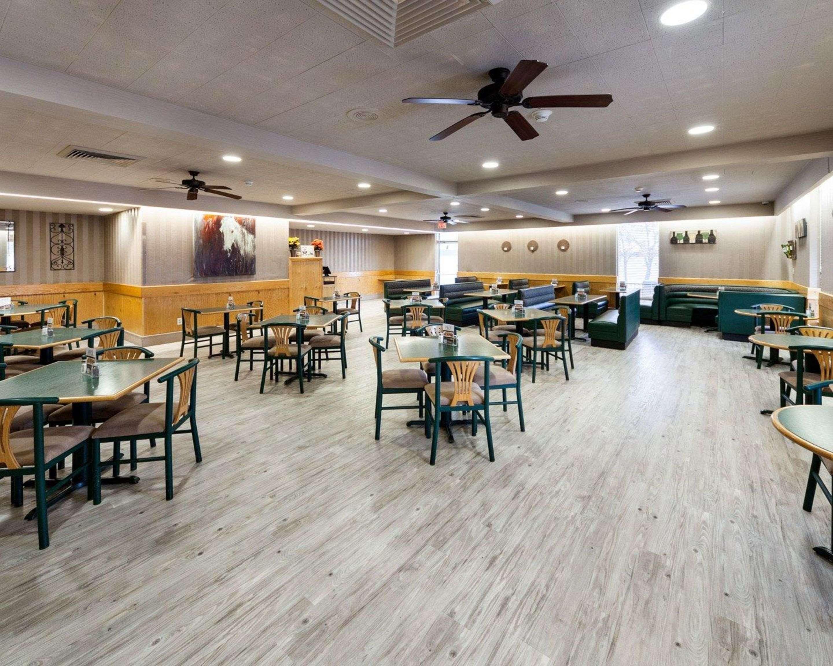 Quality Inn 몬트필리어 외부 사진
